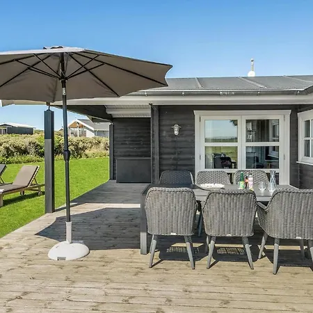 Kiwi Holiday home Lokken